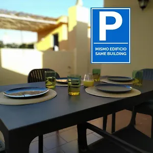 Yellow Duplex Free Parking And Terrace Appartement